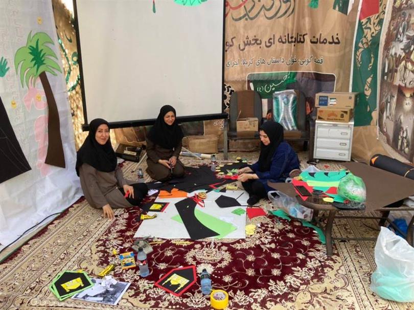 فعالیت های  فوق برنامه کتابدار کتابخانه عمومی استقلال همراه کارشناسان فرهنگی  استان درآماده سازی فضای موکب های اداره کل کتابخانه های عمومی استان کرمانشاه در مرز خسروی  و شهرستان های کرمانشاه و قصر شیرین به مناسبت اربعین حسینی1401