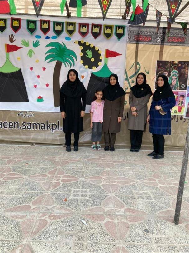 فعالیت های  فوق برنامه کتابدار کتابخانه عمومی استقلال همراه کارشناسان فرهنگی  استان درآماده سازی فضای موکب های اداره کل کتابخانه های عمومی استان کرمانشاه در مرز خسروی  و شهرستان های کرمانشاه و قصر شیرین به مناسبت اربعین حسینی1401