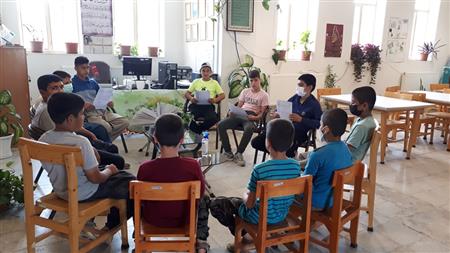 نمایش نامه خوانی