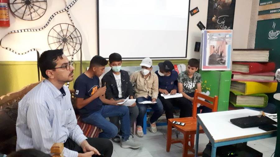 نشست نقد کتاب کوچه صمصام با همکاری کانون پرورش فکری کودکان و نوجوانان
